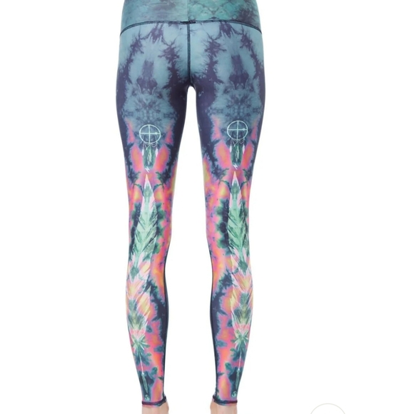 STUNNING TEEKI MERMAID AND EAGLE FEATHER LEGGINGS - Picture 7 of 9